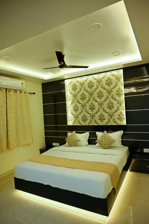 Hotel Golden Bliss โบปาล ภายนอก รูปภาพ