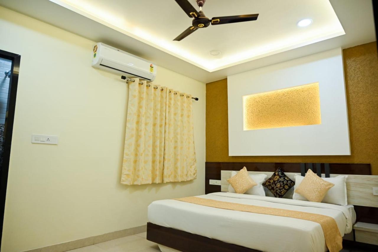 Hotel Golden Bliss โบปาล ภายนอก รูปภาพ