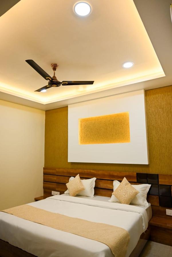 Hotel Golden Bliss โบปาล ภายนอก รูปภาพ
