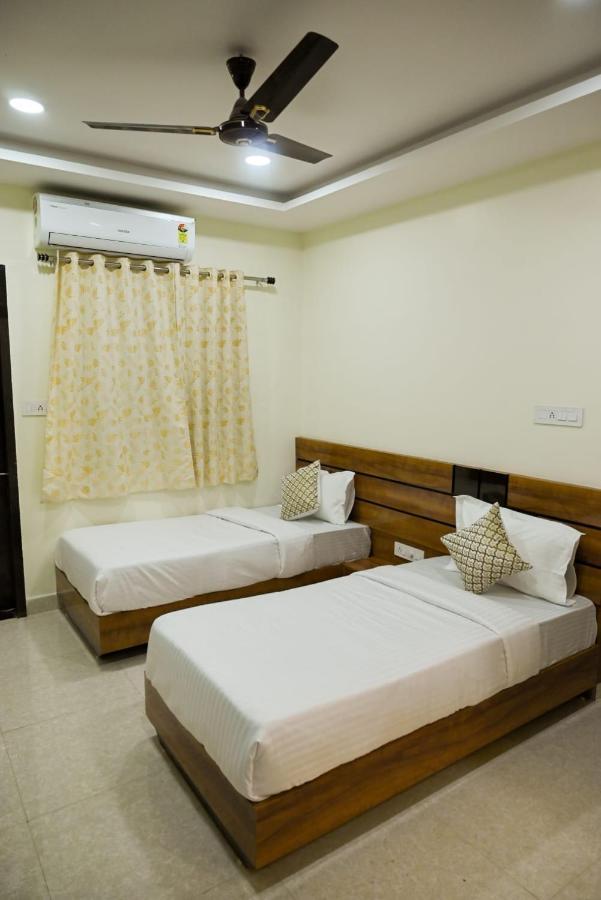 Hotel Golden Bliss โบปาล ภายนอก รูปภาพ