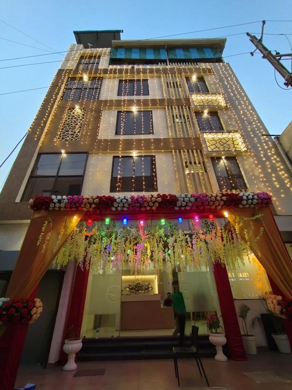 Hotel Golden Bliss โบปาล ภายนอก รูปภาพ
